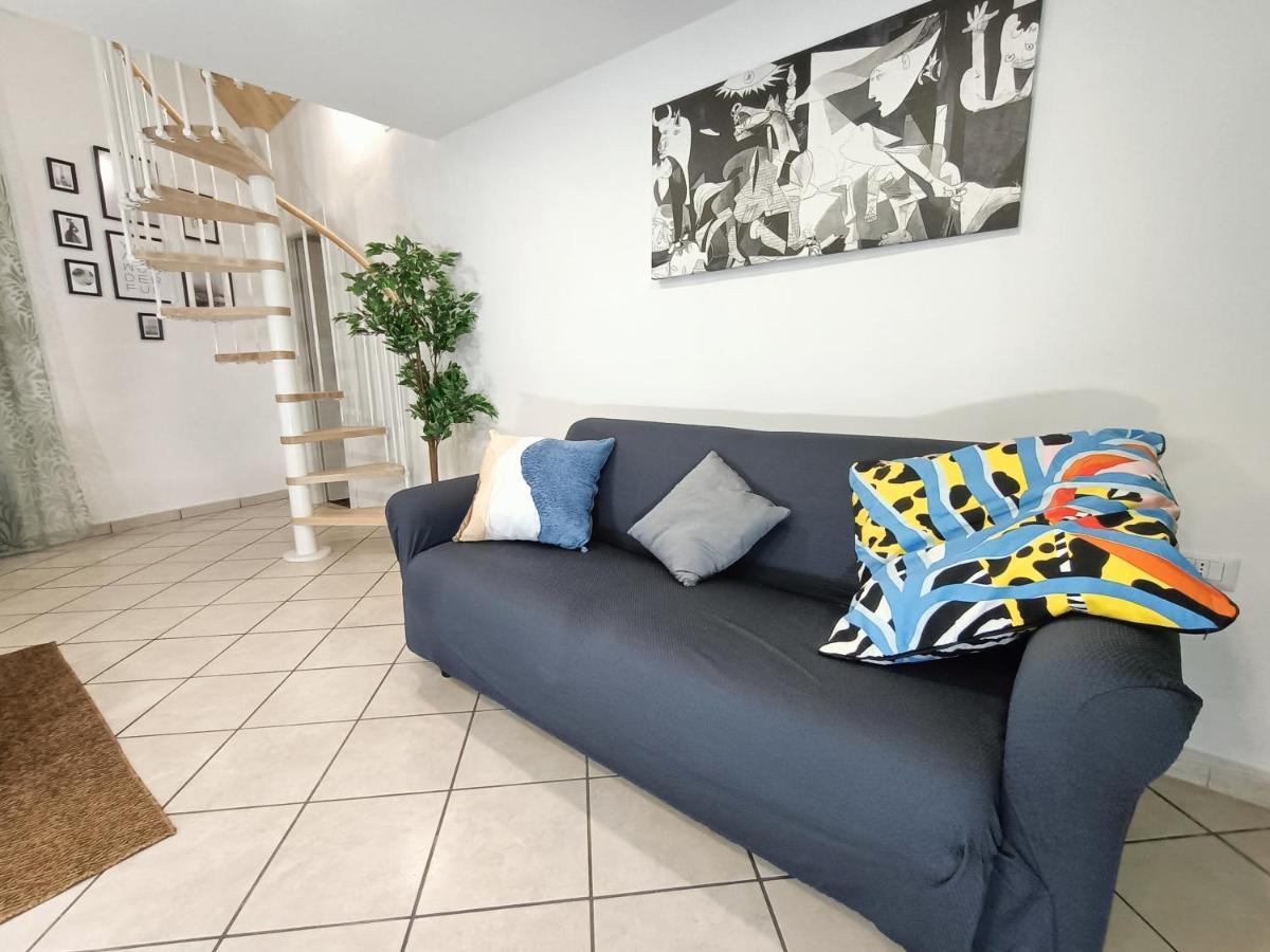 A Casa E Cardetella Apartment Naples Exterior photo